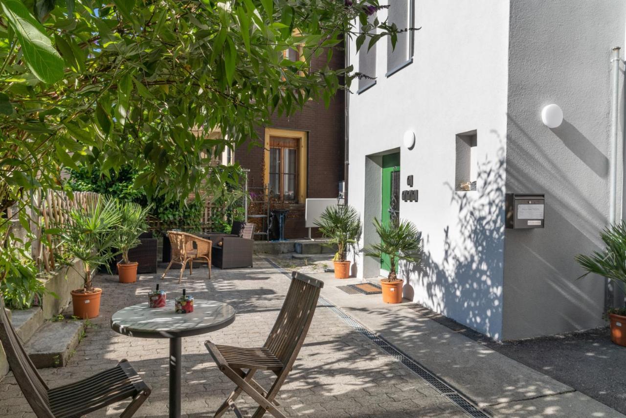 Between Lakes Apartments - 54 Интерлакен Екстериор снимка