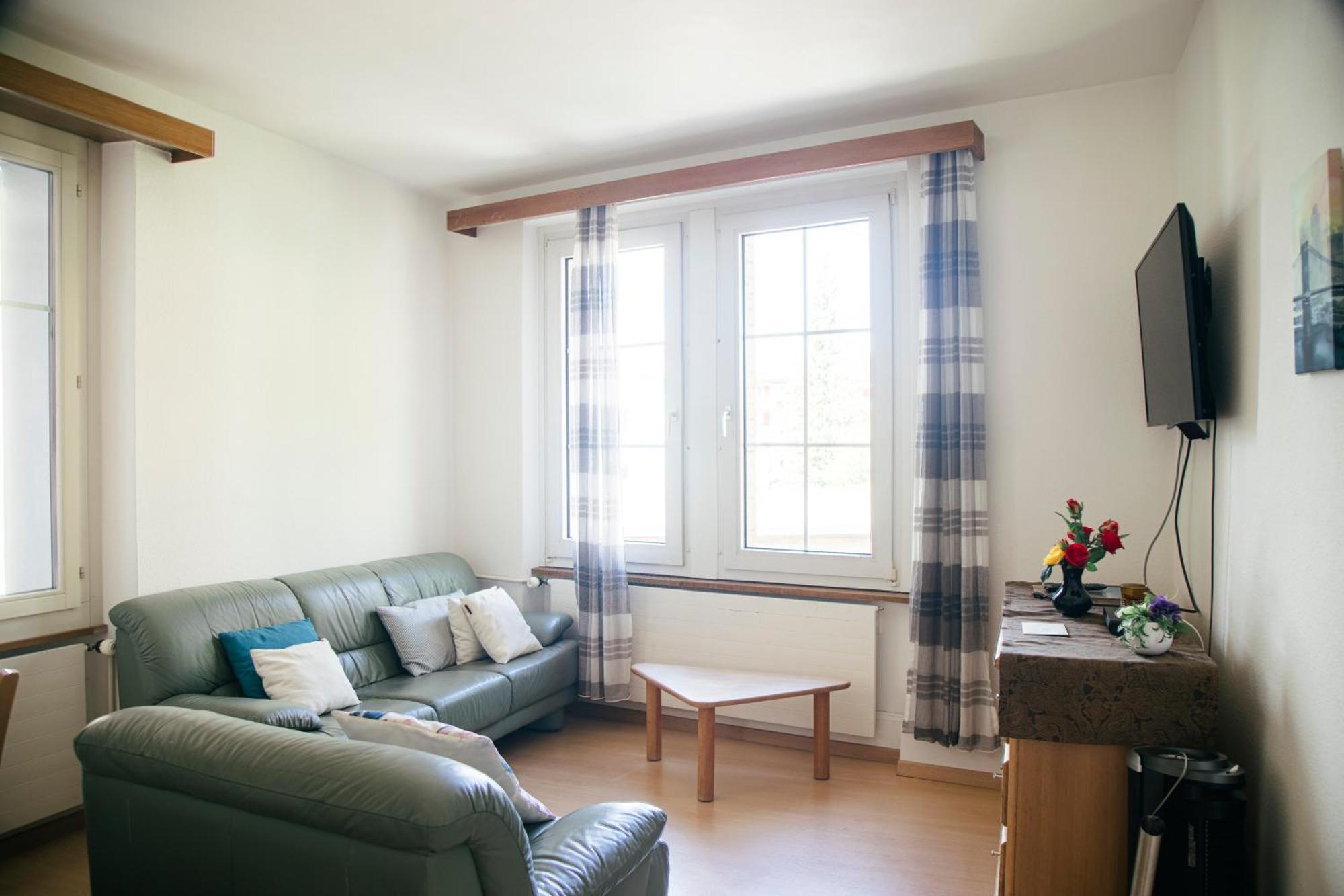 Between Lakes Apartments - 54 Интерлакен Екстериор снимка