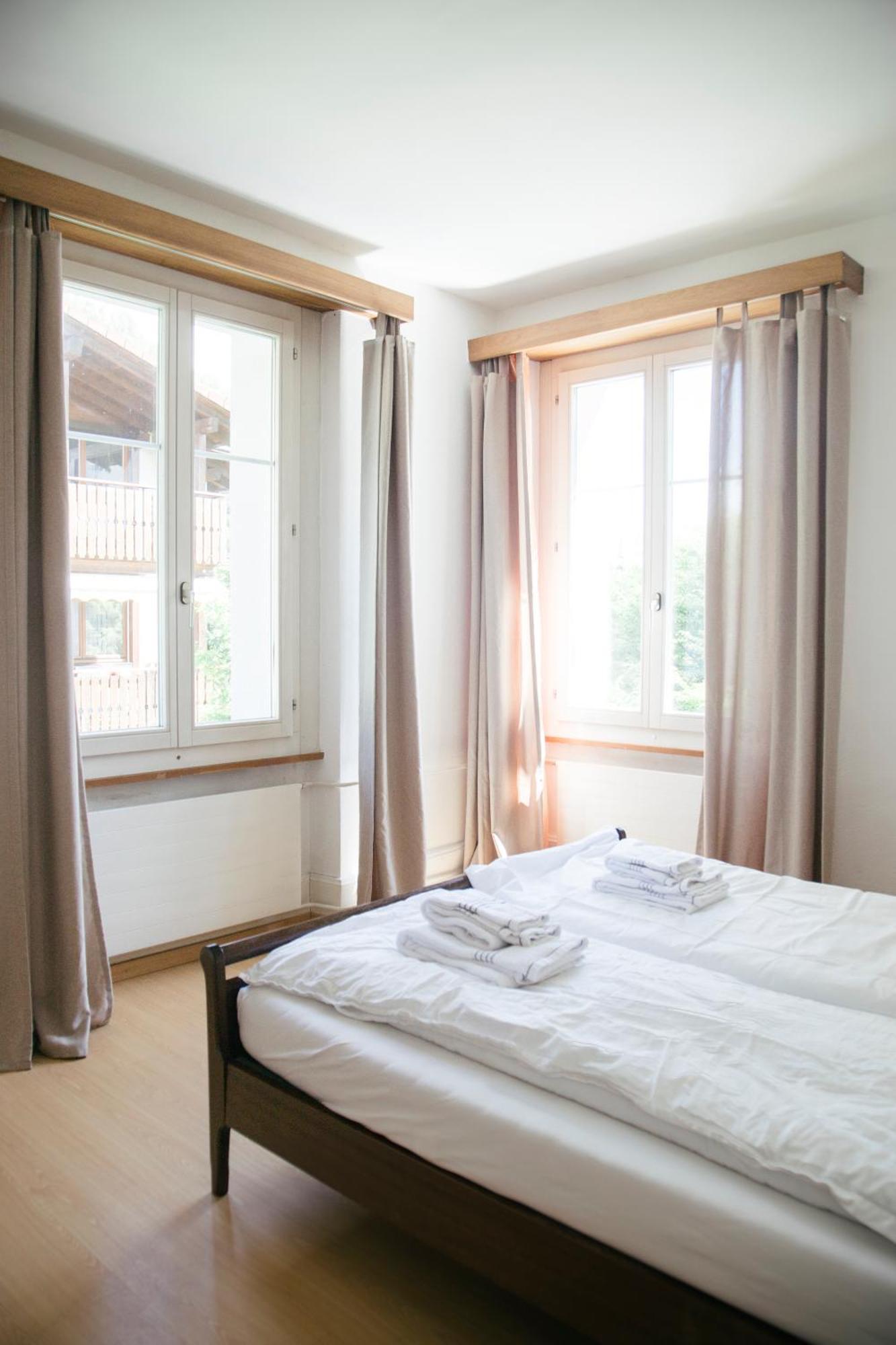Between Lakes Apartments - 54 Интерлакен Стая снимка